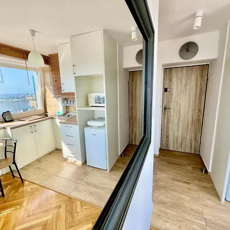 Super Grey 2 Metro Fast Wifi 65'Tv Netflix Hbo Appletv+ Apartment Warsaw Exterior photo
